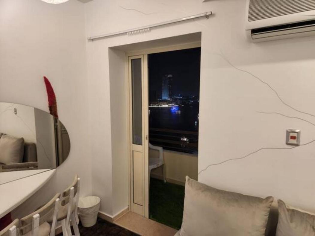 Apartment 2br 901 With Great View